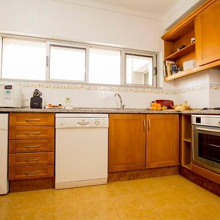 Casa Da Torre Com Garagem Gratuito Appartement Aveiro Buitenkant foto