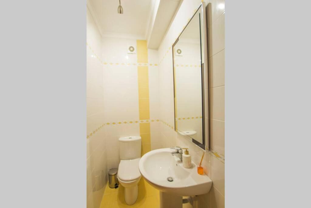Casa Da Torre Com Garagem Gratuito Appartement Aveiro Buitenkant foto